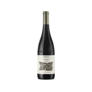 The Barolo Ginestra Cascina Chicco is one of the finest cru of the denomination. Complexity, elegance, pleasantness and great length. Notes of ripe red fruit, spices, cocoa. An excellent wine for special evenings as a meditation. - LA MAISON DU VIN