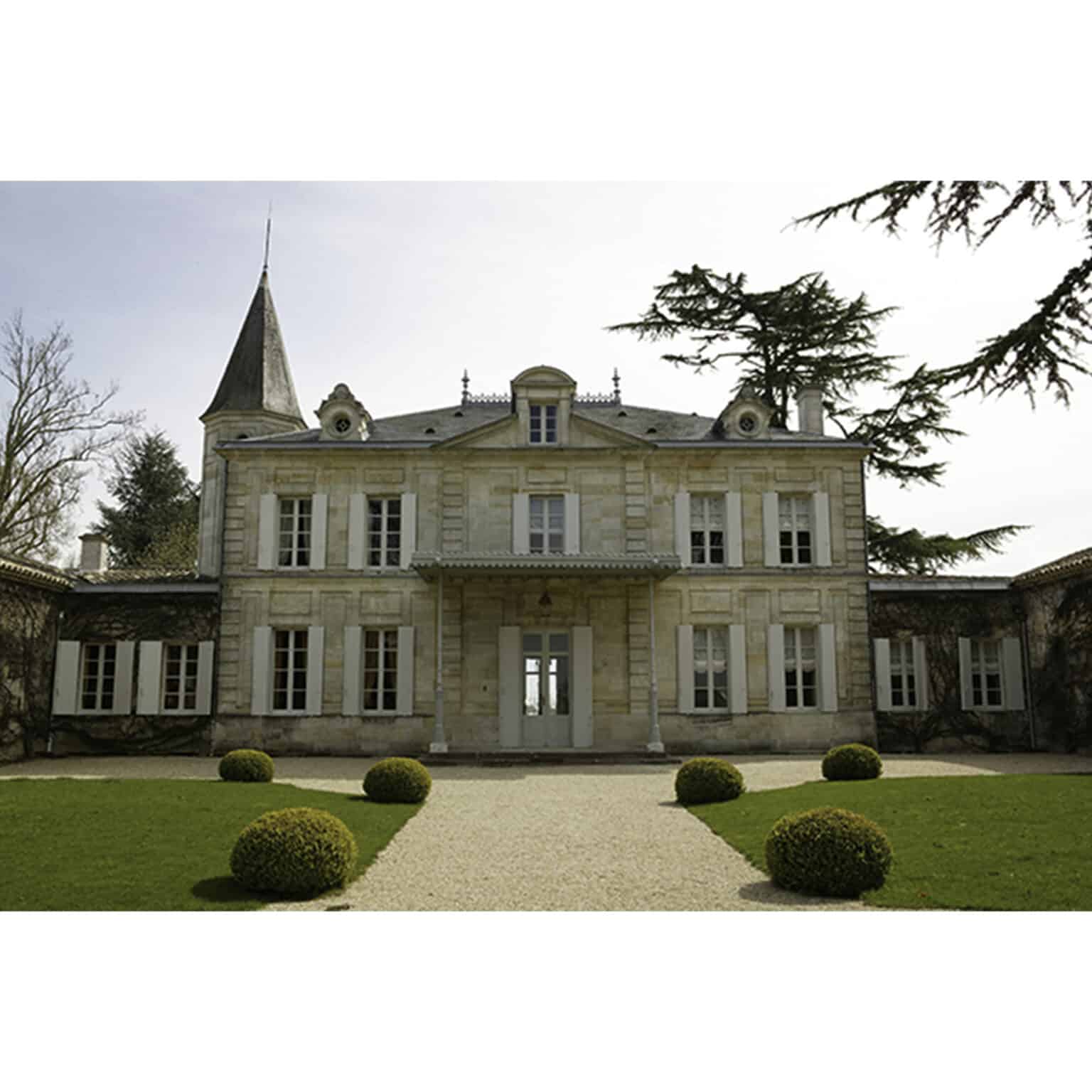Vines have been grown at the place named Cheval Blanc for centuries and the vineyard of Saint-Emilion has produced wines of outstanding quality year after year, decade after decade, since late antiquity… they are some of the most acclaimed in the world – and the mythical Château Cheval Blanc is at their forefront