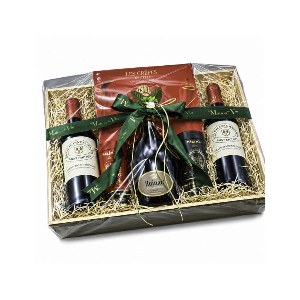 Luxury wooden wine and Champagne gift tray with Ruinart Brut, Bordeaux wine, and Maxim’s de Paris chocolates by La Maison du Vin Cyprus
