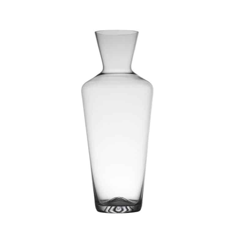 zalto -Wine decanter, Carafe No. 150 Decanter from renowned Zalto. This larger carafe holds a magnum bottle of wine and contributes to a nice table service. Height 30 cm, volume 1600 ml.