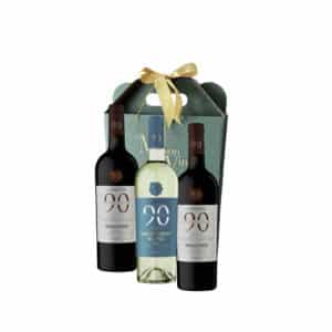 GIFT BOX WITH 2 PRIMITIVO 1 SAUVIGNON BLANC LATENTIA - corporate gift - birthday gift - christmas gift - name day gift - cyrpus limassol - la maison du vin - wine gifts idea