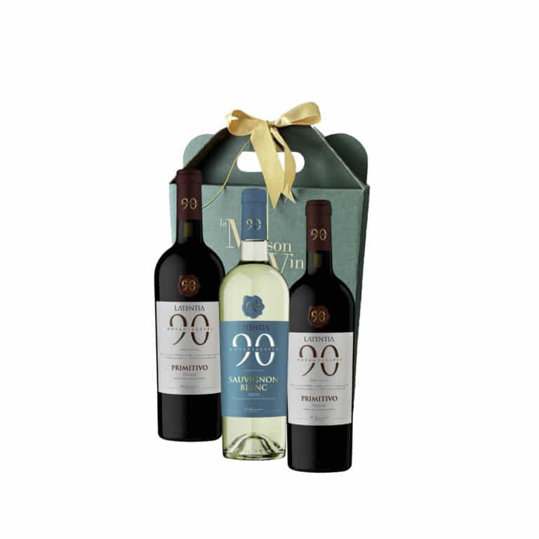 GIFT BOX WITH 2 PRIMITIVO 1 SAUVIGNON BLANC LATENTIA - corporate gift - birthday gift - christmas gift - name day gift - cyrpus limassol - la maison du vin - wine gifts idea