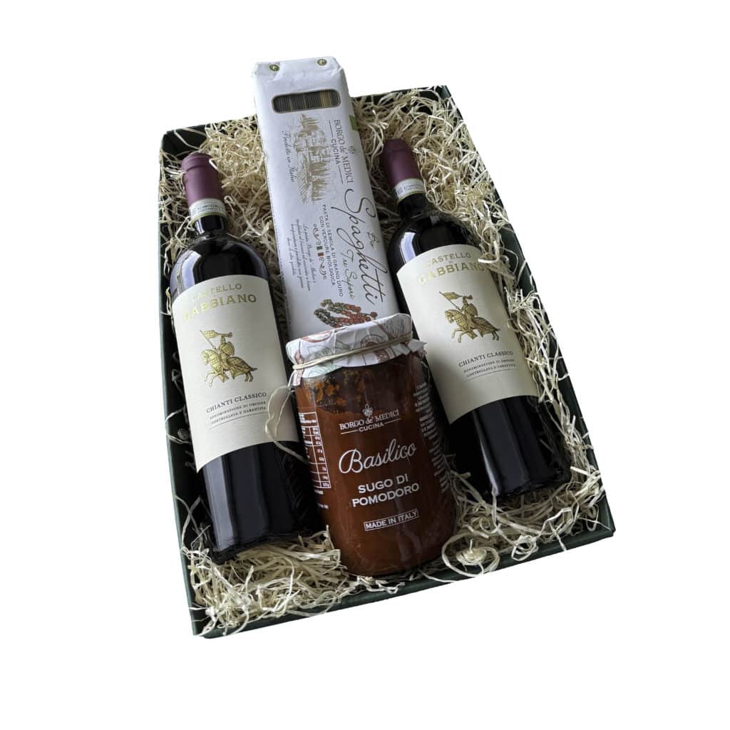 GIFT TRAY WITH 2 CHIANTI CLASSICO GABBIANO, 3 COLOUR SPAGETTI & TOMATO SAUCE - gourmet tray - gourmet basket - food and wine