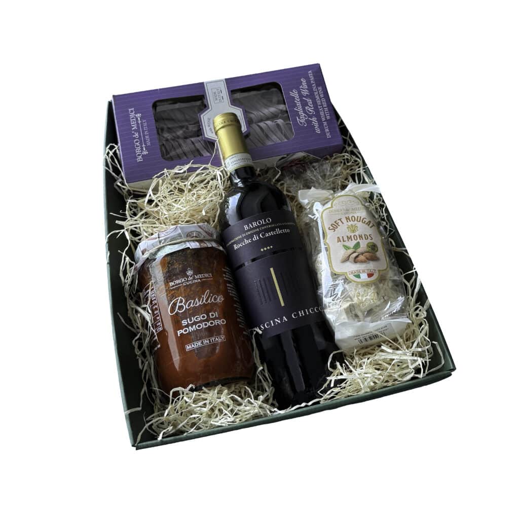 GIFT TRAY WITH 1 BAROLO CASCINA CHICCO, RED WINE TAGIATELLE, TOMATO SAUCE ALMOND NOUGAT - gourmet basket - gourmet gift - cyprus - la maison du vin
