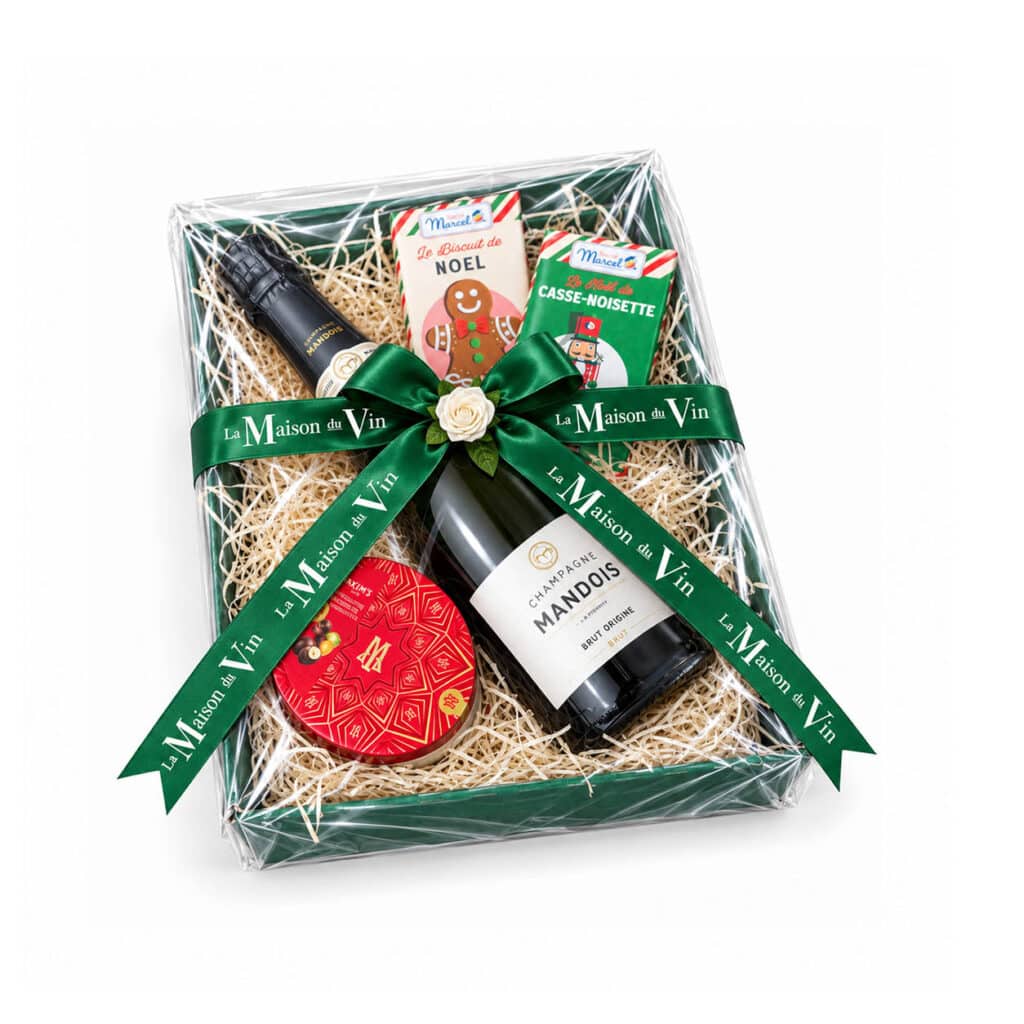 Gift tray with Mandois Origine Champagne and Maxim’s milk chocolates from La Maison du Vin Cyprus